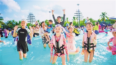 “五一”假期席卷海南，在“家门口”拥抱“诗与远方”